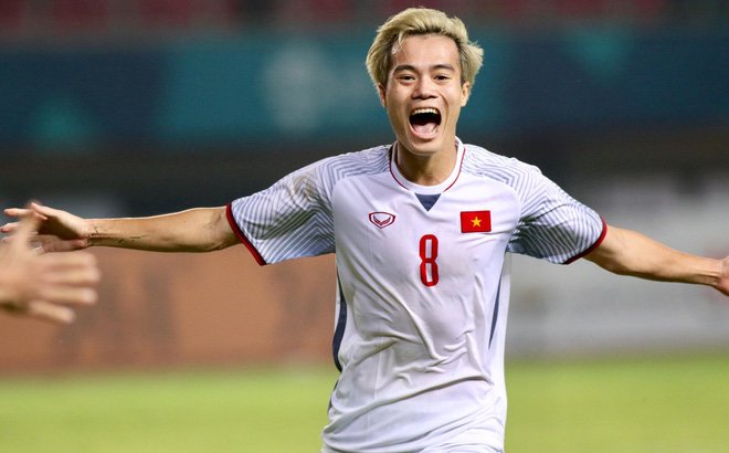 doi-hinh-tuoi-ty-tieu-bieu-cua-bong-da-viet-nam