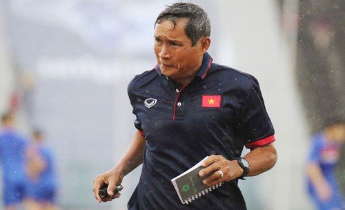 nguoi-tham-lang-trong-thanh-cong-cua-bong-da-viet-nam