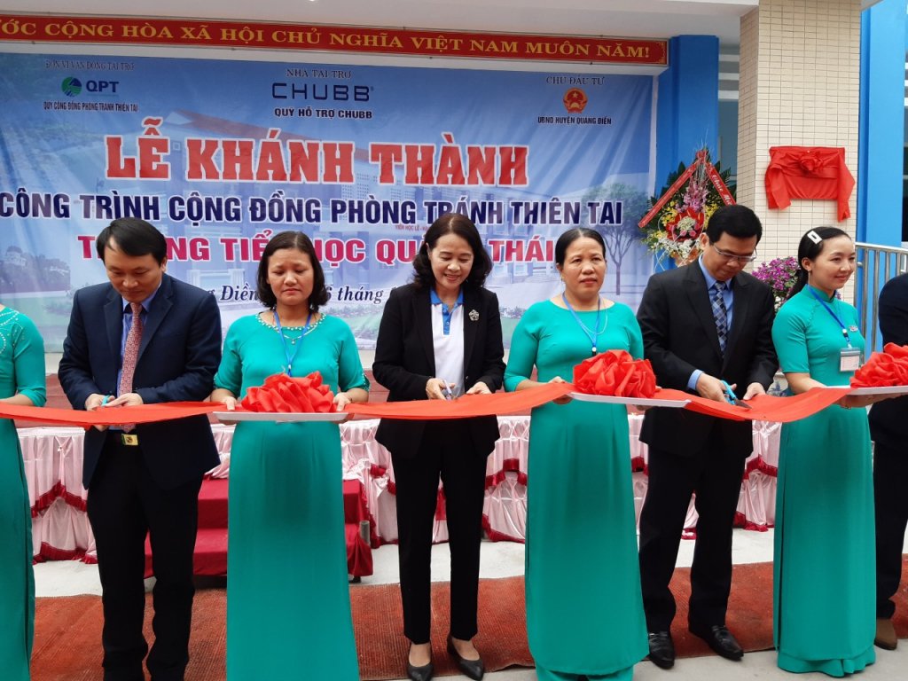 khanh-thanh-cong-trinh-phong-tranh-thien-tai-truong-tieu-hoc-quang-thai-o-ron-lu-huyen-quang-dien