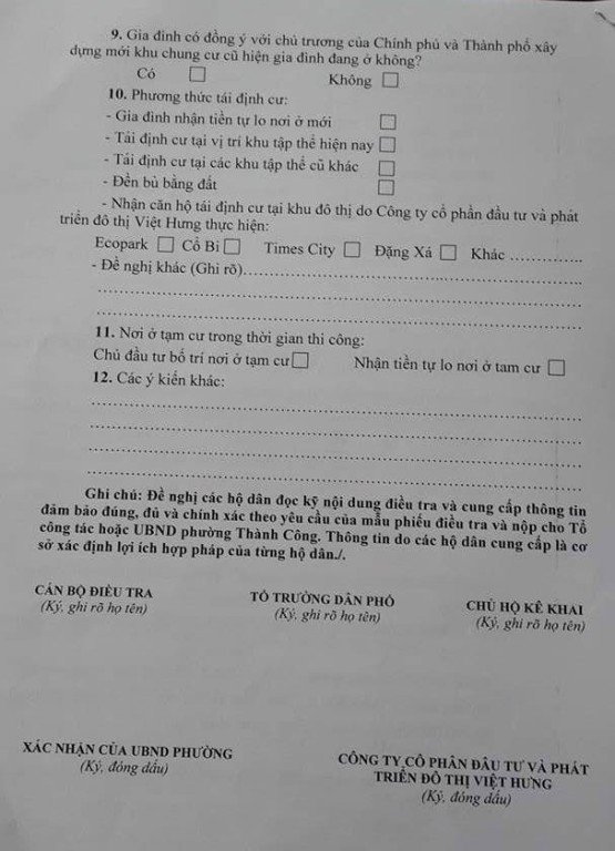 Phiếu điều tra xã hội học mà người dân được nhận không có câu hỏi về việc lấp hồ Thành Công. (Ảnh: Nhất Nam).