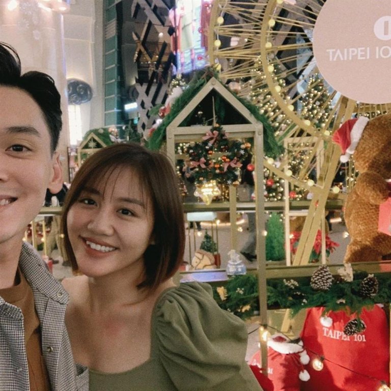 Văn Mai Hương hé lộ một phần gương mặt bạn trai sau thời gian giấu kín. Có thể thấy, 