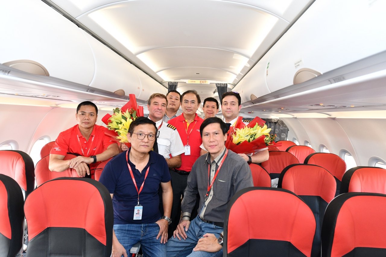 san-sang-mua-cao-diem-vietjet-chao-don-them-tau-bay-a321neo-acf-hien-dai-nhat-the-gioi