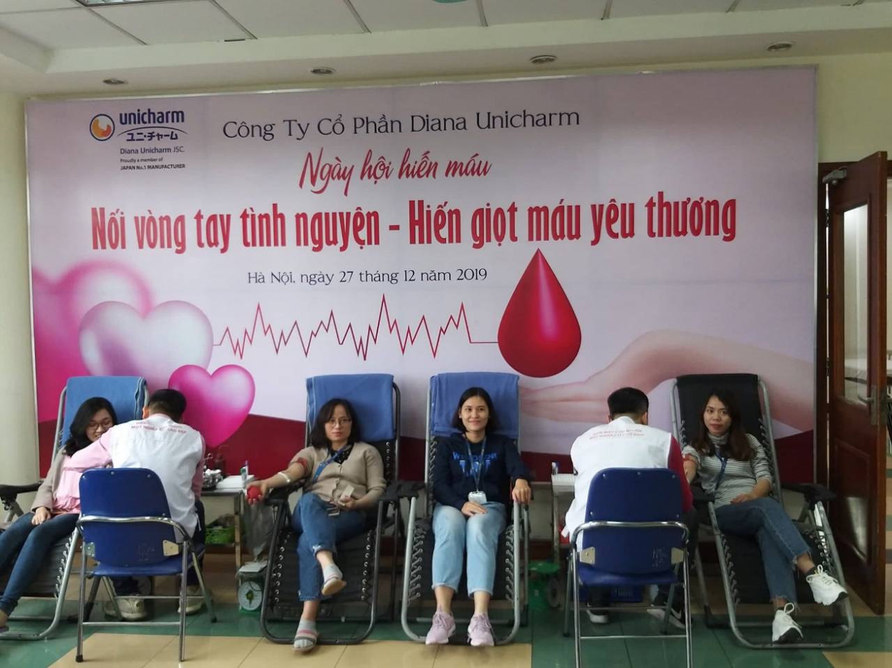 diana-unicharm-tiep-tuc-to-chuc-ngay-hoi-hien-mau-nhan-dao-dot-2
