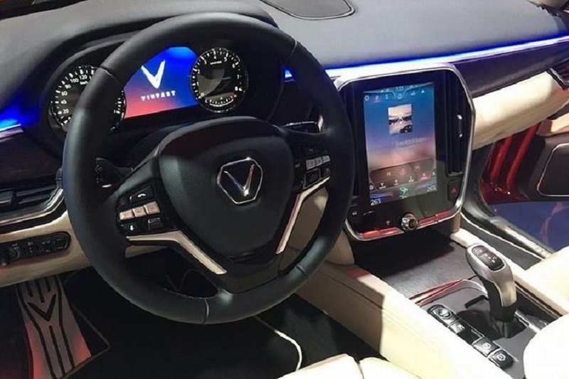 Nội thất của VinFast President theo quan sát ưu tiên không gian rộng rãi cho người ngồi bên trong và những đường nét tinh tế trong thiết kế, sang trọng.