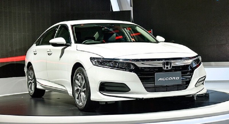 Vẻ đẹp trang trọng của Honda Accord.