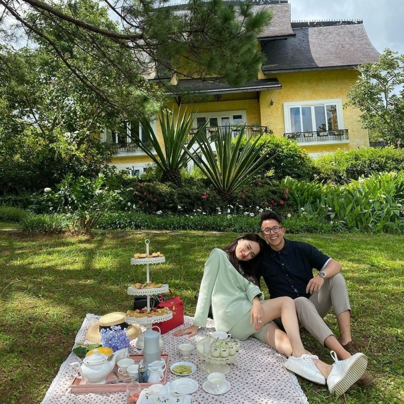 Bị bạn bè giục kết hôn với Hương Giang, Matt Liu trả lời: 