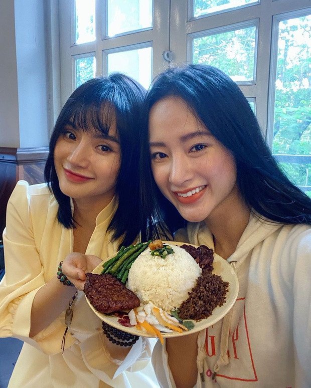 Chị em Angela Phương Trinh đọ sắc