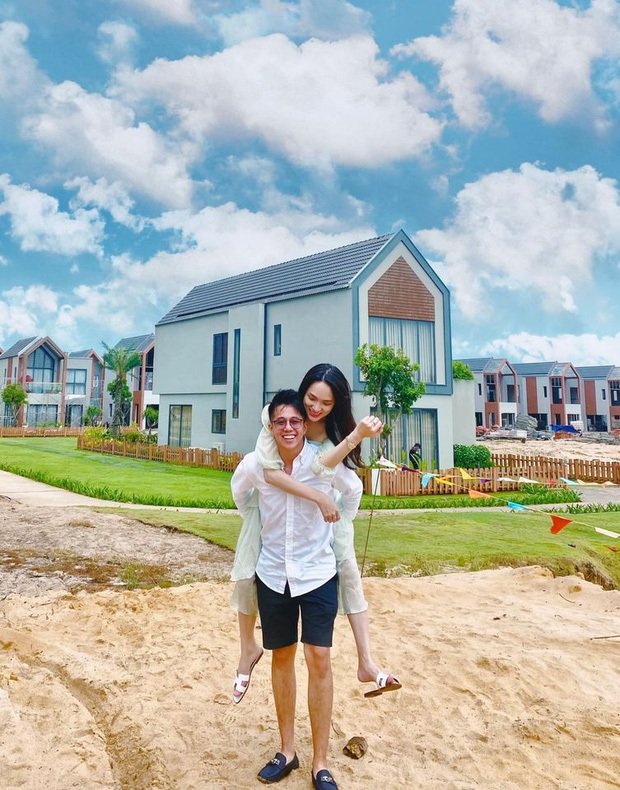 Matt Liu - Hương Giang tiếp tục gây sốt MXH với khoảnh khắc tình tứ bên nhau dịp 20/10
