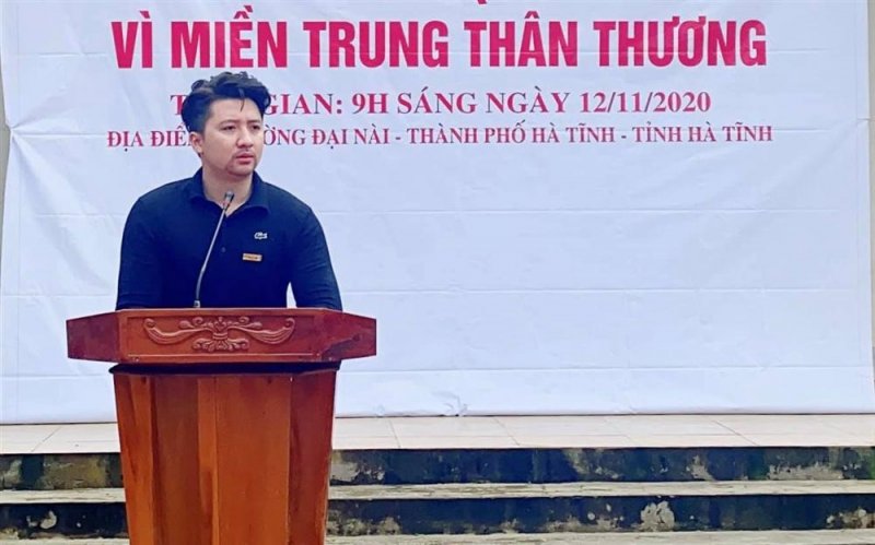 Tiếp tục lộ ảnh già nua, Nguyễn Trọng Hưng khiến bạn bè cũng phải bất ngờ