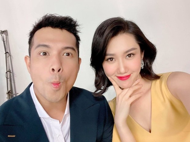 Thuý Ngân công khai cùng Trương Thế Vinh mừng Giáng sinh