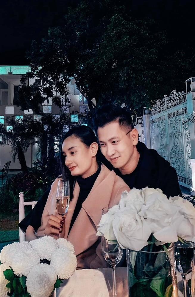 Lê Thúy và Đỗ An kỷ niệm 6 năm ngày cưới. Nhân ngày đặc biệt, nam diễn viên Việt kiều mới đây có đôi lời gửi tới bà xã: 
