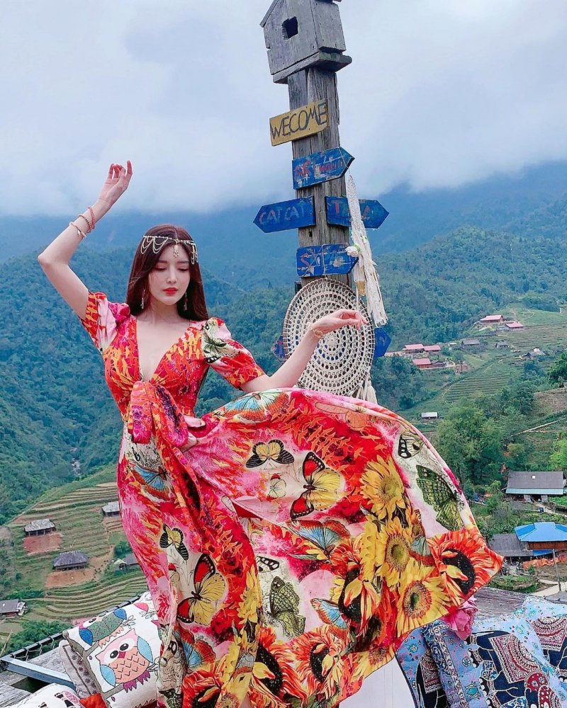 Sa Pa là điểm đến hấp dẫn nếu bạn có nhiều thời gian, muốn tạm lánh xa chốn nhộn nhịp, xô bồ để đón Giáng sinh trong không gian lãng mạn, yên bình bên cạnh người thân.