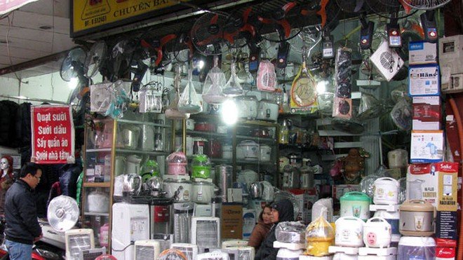 Tùy thuộc vào nhãn hiệu mà các sản phẩm chống rét có giá từ 800.000 - 1.500.000 đồng/chiếc