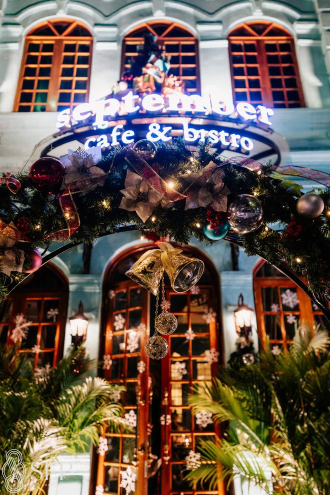 SEPTEMBER CAFE & BISTRO