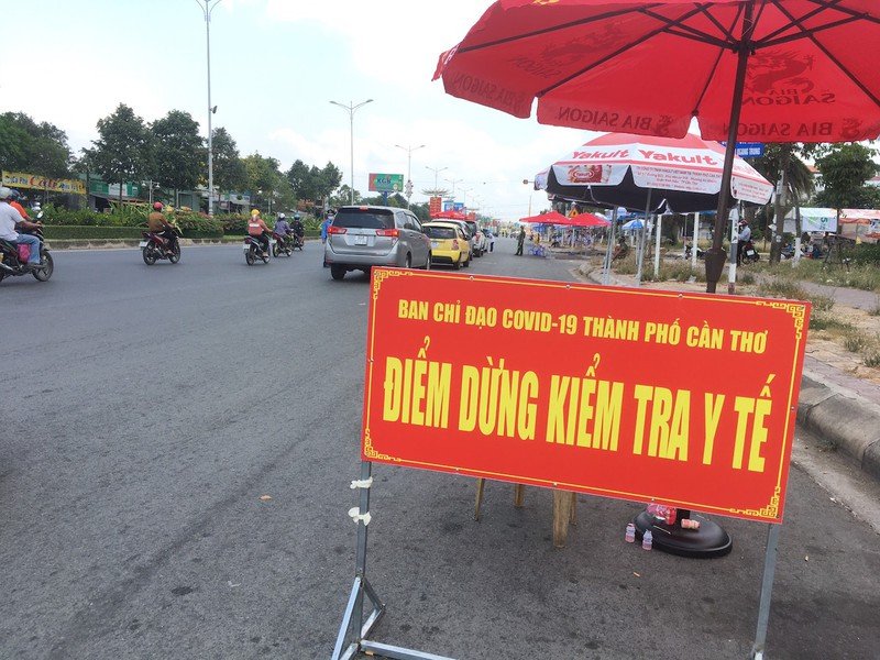 Điểm kiểm tra y tế ở đường Quang Trung - TP Cần Thơ. (Ảnh: PL TP HCM).