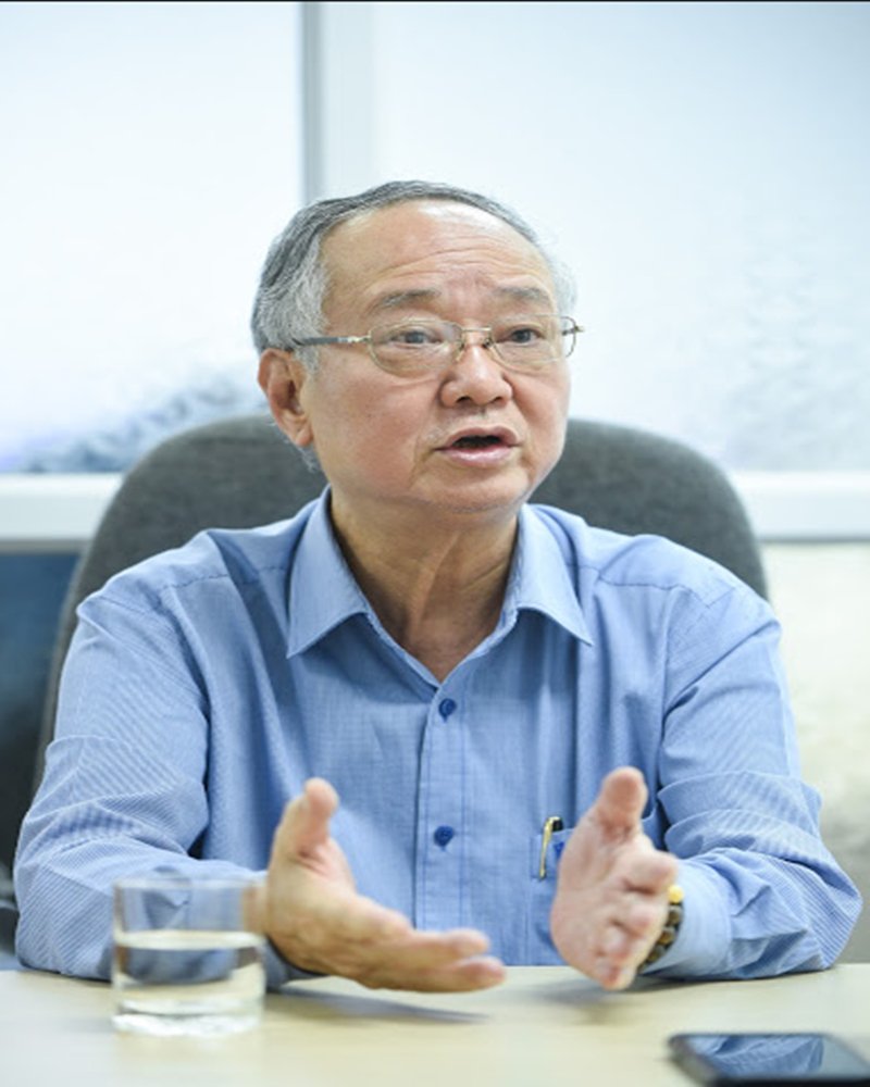 Theo nhà văn Nguyễn Như Phong, muốn chống các băng nhóm tội phạm có tổ chức cần cả biện pháp quy trách nhiệm người đứng đầu. (Ảnh: Tùng Đinh).