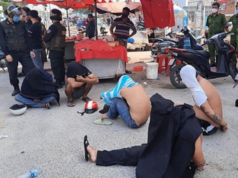 Đàn em của Loan 