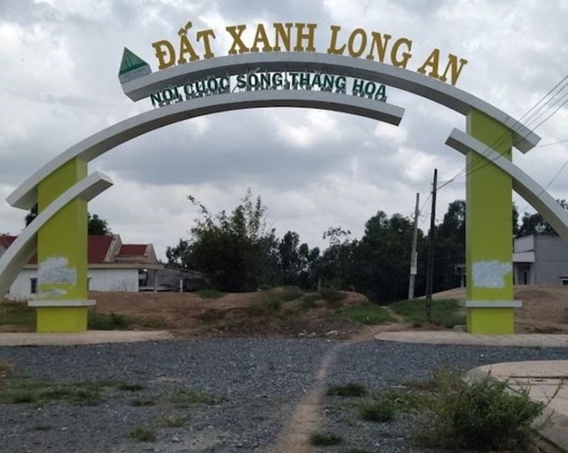 Đường dẫn vào Dự án của Đất Xanh Long An. (Ảnh: Tiền Phong).