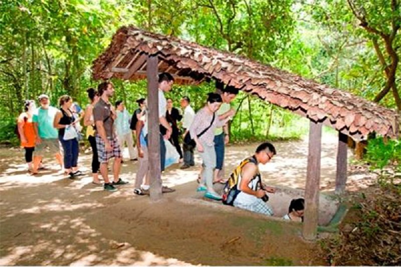 Địa đạo Củ Chi.