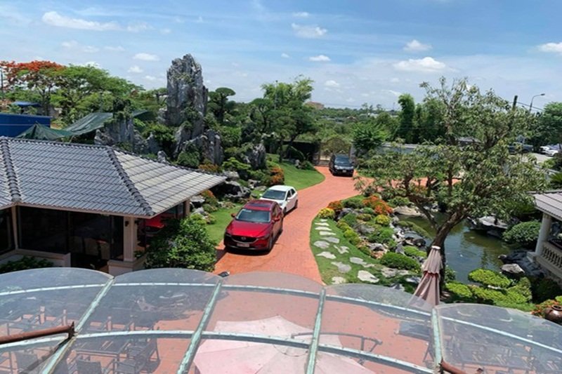 Khu biệt thự được thiết kế sang trọng mang phong cách Á Đông. (Ảnh: FB).