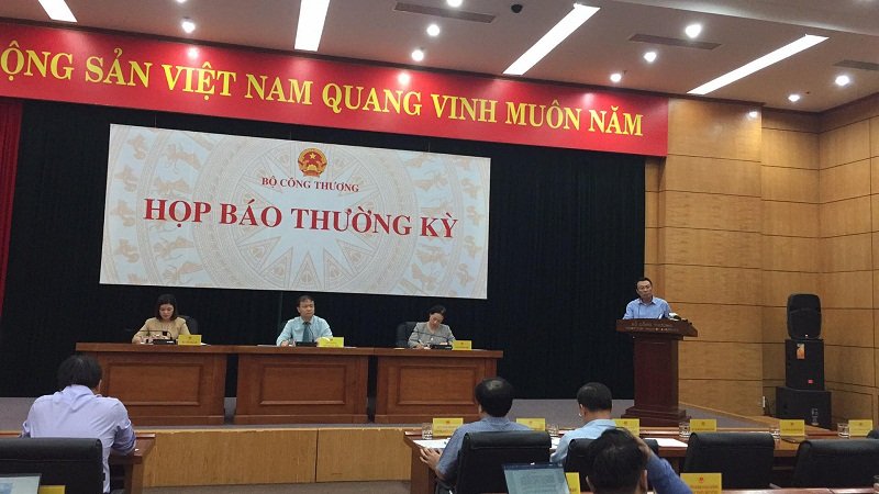 Quang cảnh buổi họp báo tại Bộ Công thương. (Ảnh: Dân Việt).