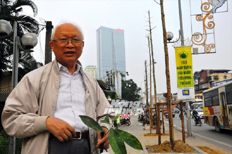 GS.TS Lê Đình Khả, nguyên Viện trưởng Viện Nghiên cứu giống và Công nghệ sinh học lâm nghiệp. (Ảnh: Nông Nghiệp Việt Nam).