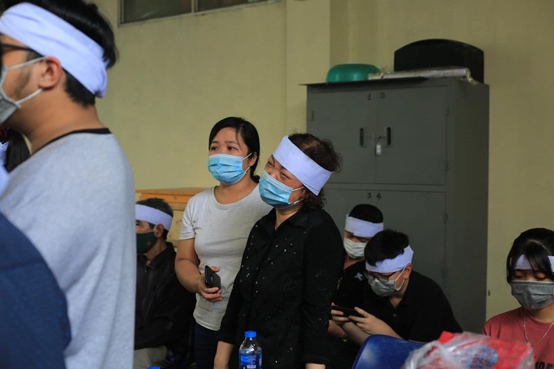 Nỗi đau mất mát quá lớn với người thân.