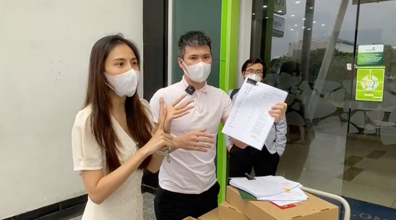 Vợ chồng Thủy Tiên - Công Vinh sao kê từ thiện.
