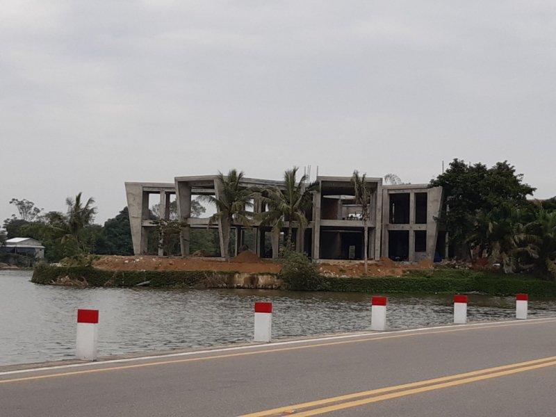 Xử lí nghiêm những sai phạm tại dự án xây sai phép. Ảnh: Tuấn Hiệp.