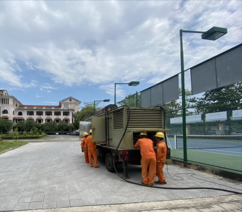 Chuẩn bị sẵn sàng máy phát điện dự phòng.