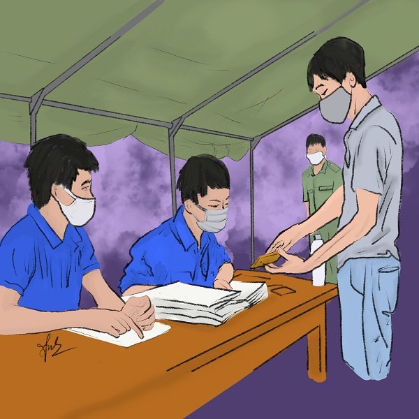 Tại các chốt kiểm soát, các khu cách ly, các bạn đoàn viên thanh niên tham gia hỗ trợ lực lượng chức năng trong việc đo thân nhiệt, hướng dẫn người dân làm khai báo y tế.