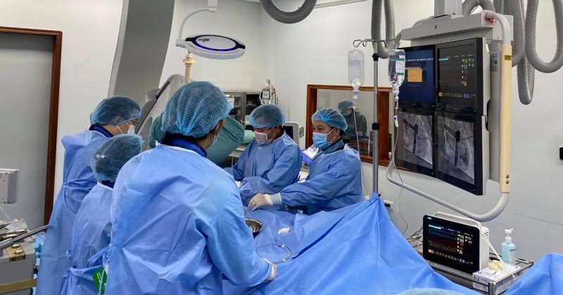 Tiến hành thành công ca phẫu thuật tim bẩm sinh phức tạp.