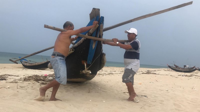 Ứng phó bão số 5, Thừa Thiên Huế cấm tàu thuyền ra khơi.