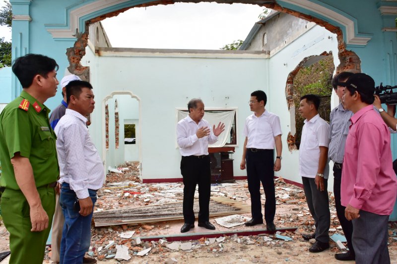 Huế đang triển khai di dời hơn 750 hộ dân sống ở khu vực Eo Bầu.