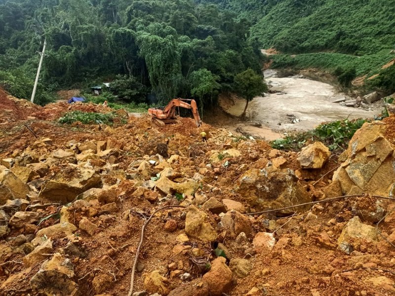 Rào Trăng 3 những ngày đau thương…