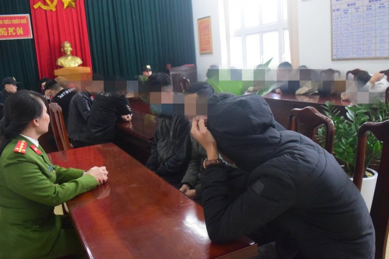 Các đối tượng tại cơ qiam công an.
