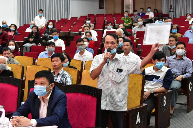 Hầu hết những vấn đề bà con nêu, trao đổi, kiến nghị tại buổi đối thoại đều được trả lời và giải quyết cụ thể, cơ bản đáp ứng nguyện vọng của bà con.