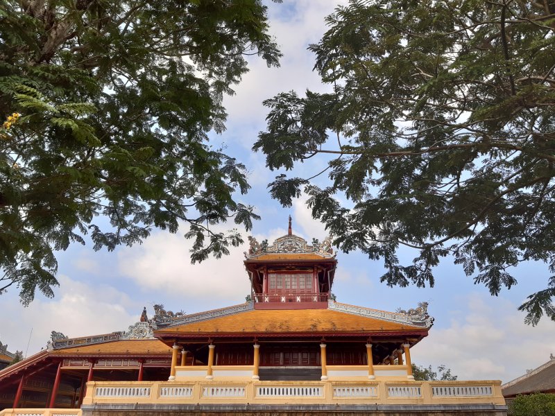 Hoàng cung Huế là nơi tham quan của nhiều du khách. Ảnh: Tuấn Hiệp.