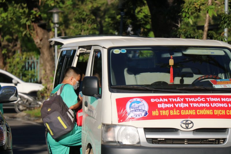 Lên đường chi viện cho Bắc Giang.