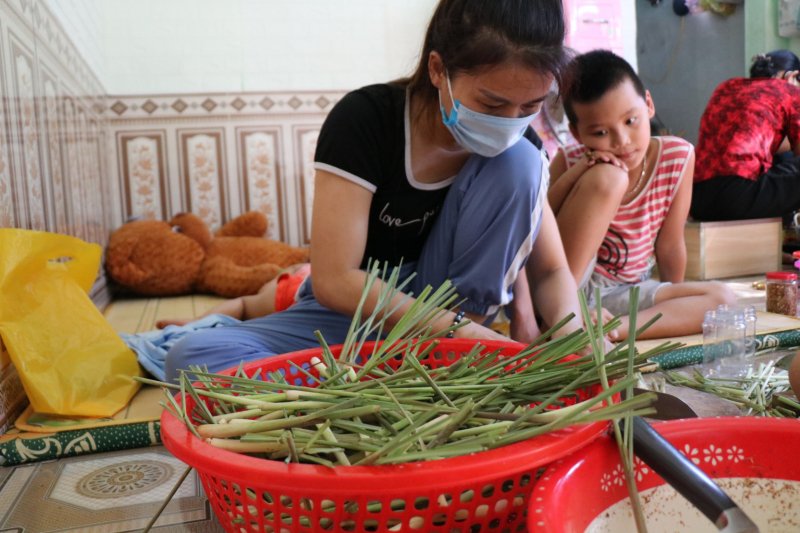Bắt đầu từ ngày 10/7, các bạn đã chế biến nguyên liệu, làm nên món muối sả.