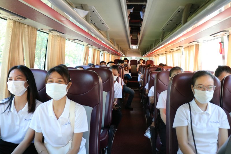 Trong đợt ra quân lần này, Bí thư Tỉnh ủy Thừa Thiên Huế hy vọng, với năng lực chuyên môn giỏi, giàu kinh nghiệm của các y, bác sĩ, điều dưỡng sẽ hỗ trợ tốt cho các tỉnh, thành bạn trong công tác phòng chống dịch.
