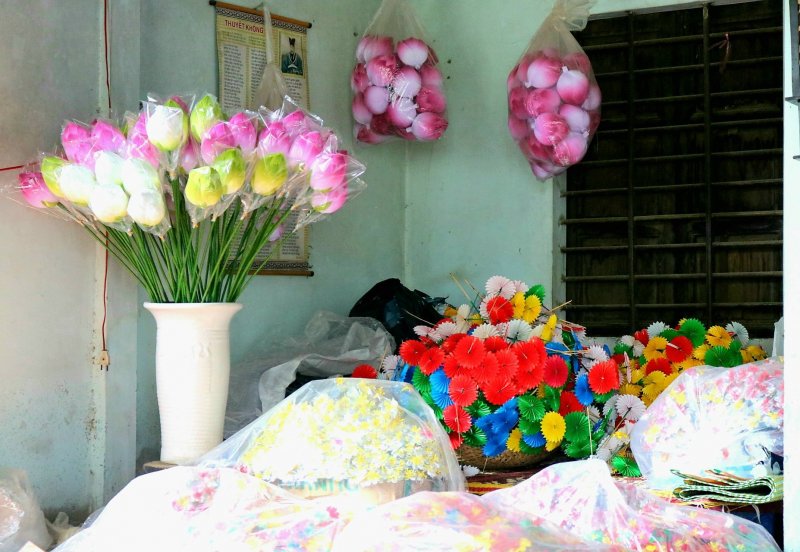 Hoa giấy Thanh Tiên nổi danh hàng trăm năm qua.