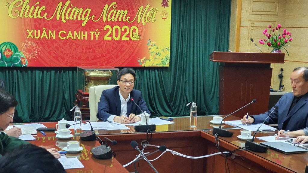 Phó Thủ tướng Vũ Đức Đam chỉ đạo cuộc họp.