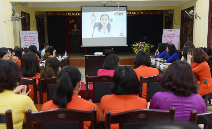 Để đạt được hiệu quả tối ưu và toàn diện cho dự án, ứng dụng tránh thai trên điện thoại di động mang tên Newchoice Reminder cũng đã chính thức ra mắt. Không những góp phần nâng cao khả năng thực hành về chăm sóc sức khỏe sinh sản cho công nhân bận rộn với công việc hàng ngày ở công ty, và có nguy cơ quên uống thuốc tránh thai đúng giờ, ứng dụng còn được hỗ trợ bởi đội ngũ chuyên gia, bác sĩ phụ sản đầy chuyên môn và kinh nghiệm của dự án. Ứng dụng do Công ty TNHH Sự Lựa Chọn Vàng (Golden Choice)- Đơn vị phân phối sản phẩm viên uống tránh thai New Choice phát triển.
