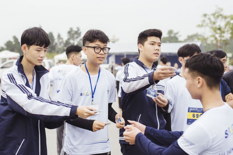 Mỗi vận động viên hoàn thành nội dung thi đấu được tặng một huy hiệu S-Race 2020, ghi dấu một hành trình đáng nhớ.