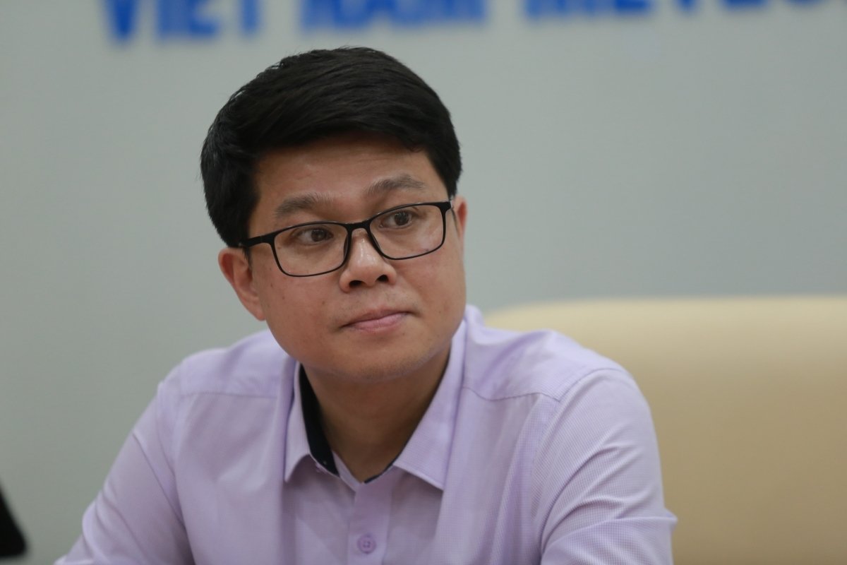  Ông Nguyễn Hữu Thành, Phó Trưởng phòng Dự báo thời tiết, Trung tâm Dự báo Khí tượng Thủy văn Quốc gia.