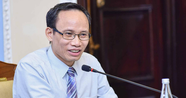  TS. Cấn Văn Lực, chuyên gia tài chính.