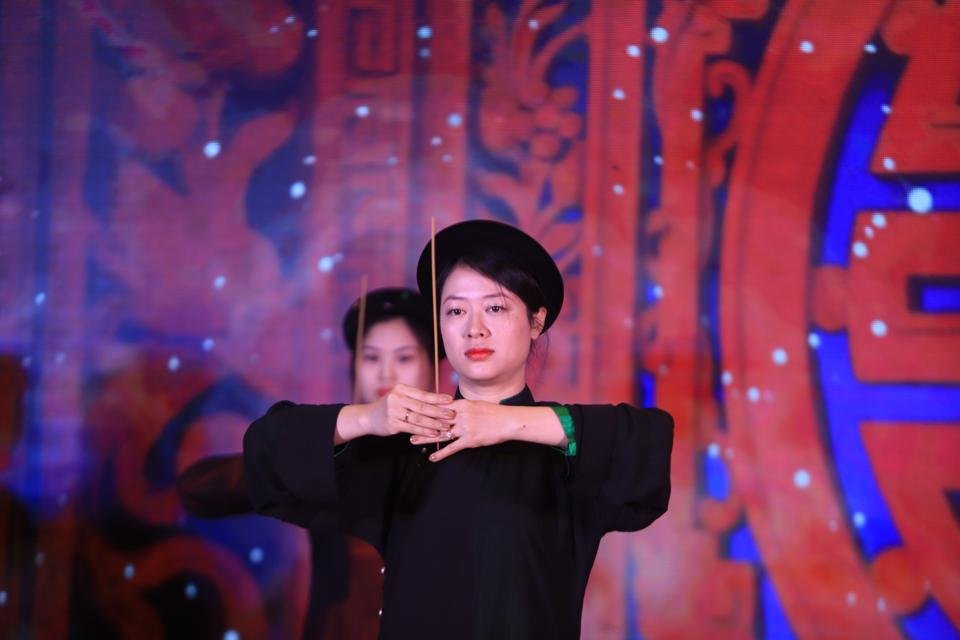  Có 56 tiết mục tham gia Liên hoan Ca trù Hà Nội lần thứ 3. 