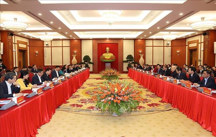  Xây dựng Thủ đô Hà Nội trở thành đô thị thông minh, hiện đại, xanh, sạch, đẹp, an ninh, an toàn