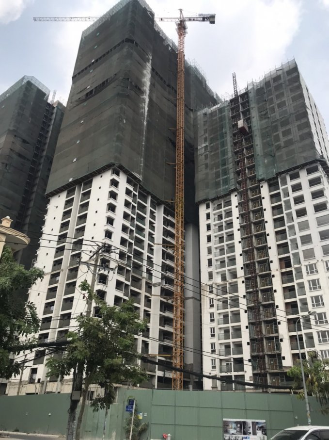 Dự án Khu nhà ở xã hội The Western Capital tại số 116 Lý Chiêu Hoàng. Ảnh: Nhung Trần
